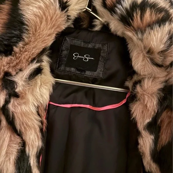 Jessica Simpson Leopard Faux Fur Coat in Brown, Black & Cream - Picture 2 of 5